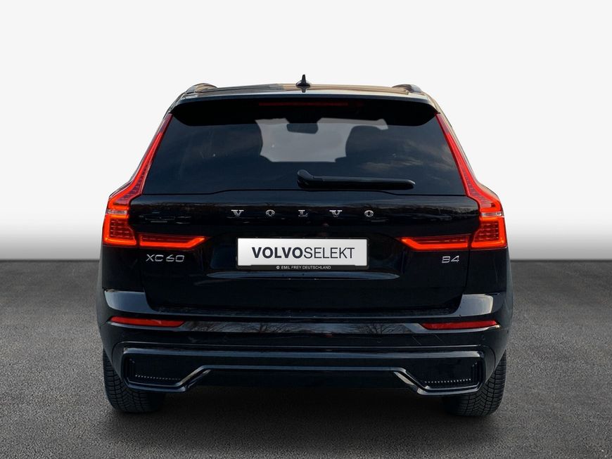 Volvo  B4 D
